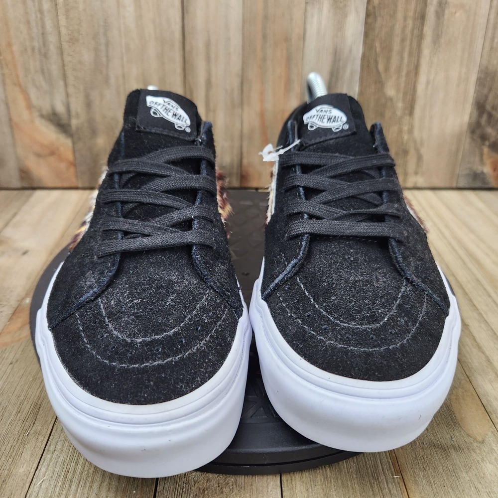 Vans Sk8 Low Suede Womens size 7 Black Animal Print Faux Fur Athletic Shoes - Picture 2 of 9